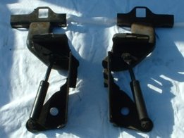 Motorkap Scharnier L/R 1984/96